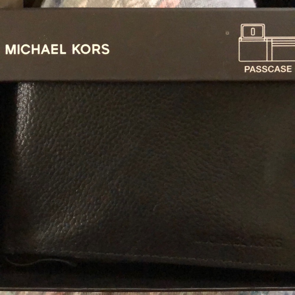 MENS WALLET